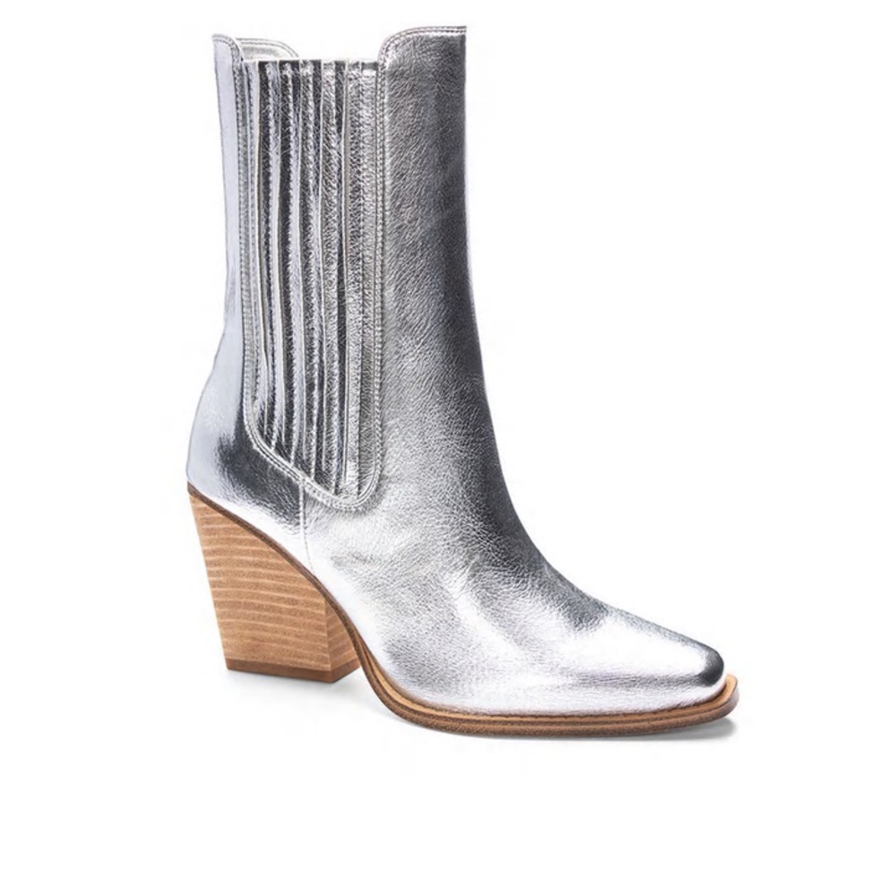 NWT - Chinese Laundry Cali Western Boot Silver